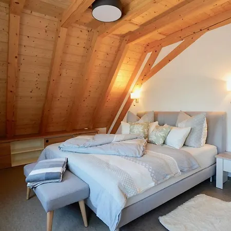 Lerchenberghof: Barrier-free Family Country With And Activities *