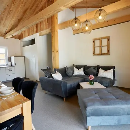 Lerchenberghof: Barrier-free Family Country With And Activities Guest house *