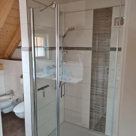 בית הארחה Familien- Und Lerchenberghof *