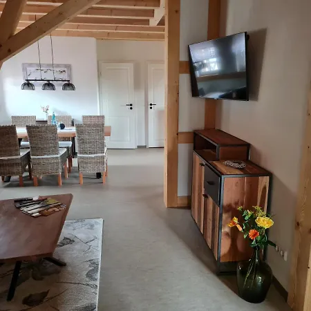 Lerchenberghof: Barrier-free Family Country With And Activities Guest house