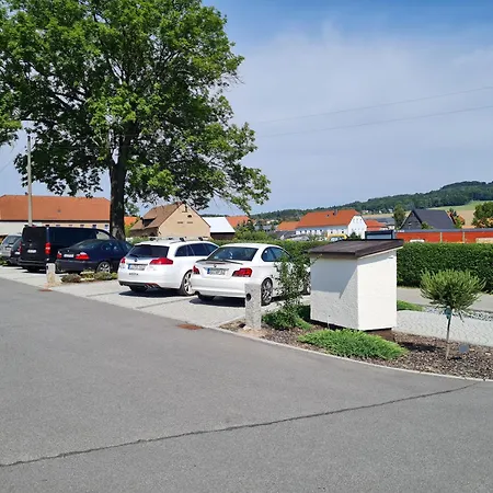 בית הארחה Familien- Und Lerchenberghof Walddorf (Saxony)