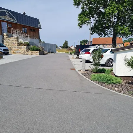 Familien- Und Lerchenberghof Walddorf (Saxony)